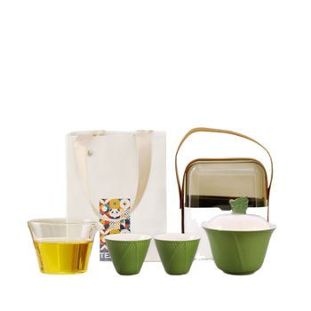 Set cadouri ceramice pentru clienții companiei, personalizare cu logo