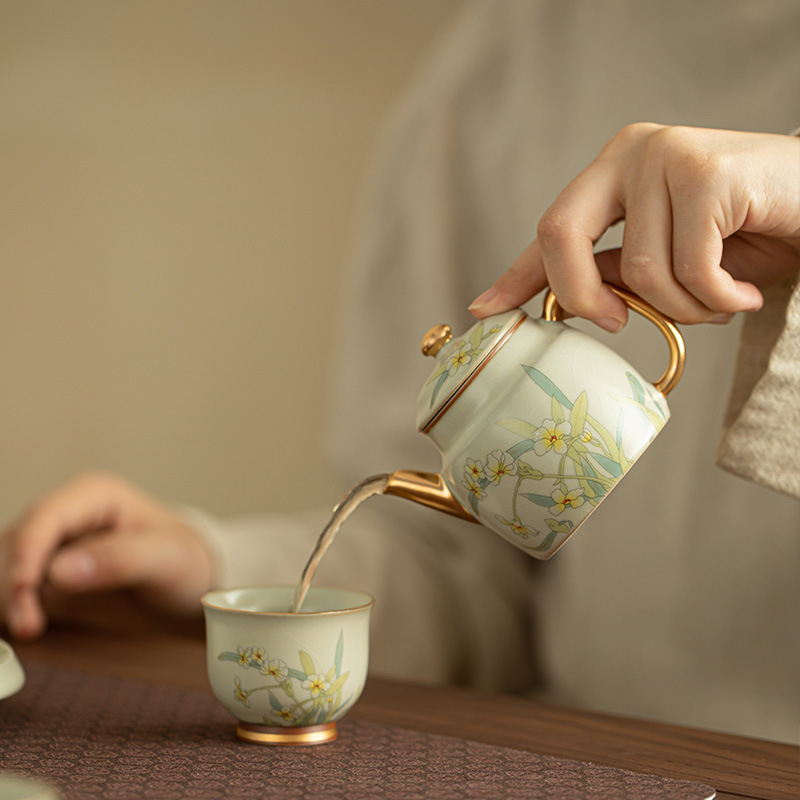 Set ceainic și cești Ru kiln, cu accente aurii, stil chinezesc, lux discret, glazură crackle, set cadou