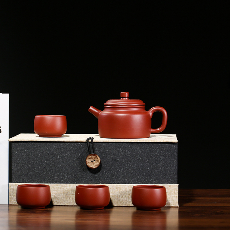 Set de ceai Yixing din lut mov, lucrat manual, cu patru căni, lut Dahongpao