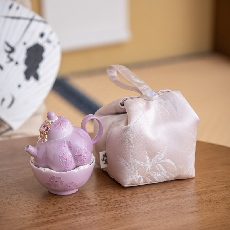 Set ceai ceramic pictat manual, roz Sakura, sub glazură: o oală de ceai și o ceașcă, set de călătorie portabil cu husă din pânză