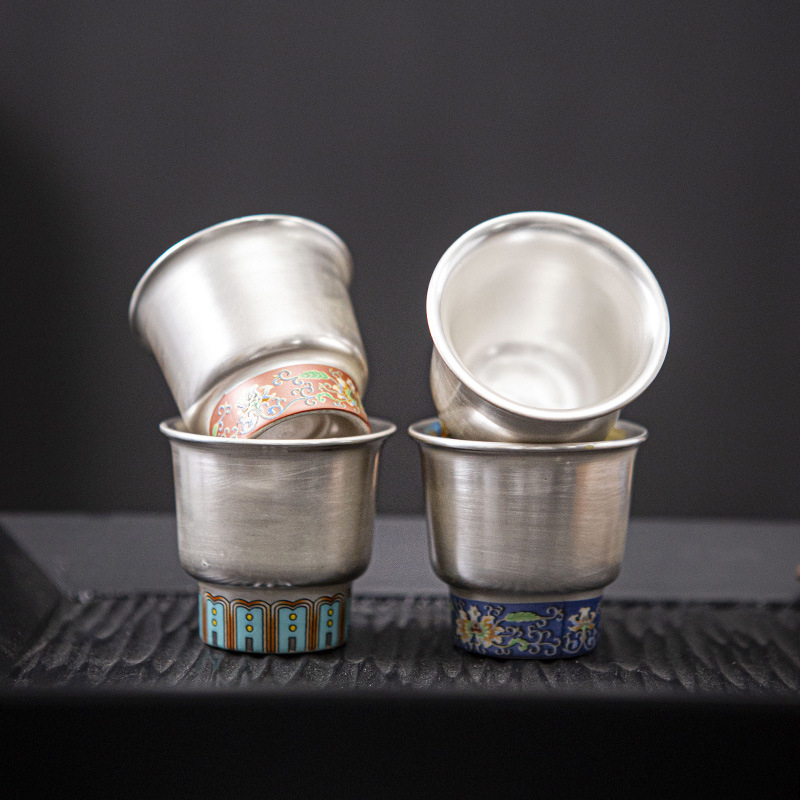 Set cadou: ceașcă de ceai din argint 999 placat cu aur și pahar de vin, ceramică – set de ceai elegant