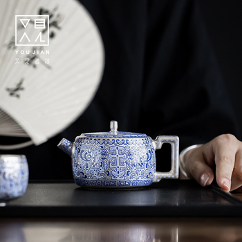 Zheng Liqing Ceai Gongfu argintiu cu design în ramuri de lotus – set ceai premium, stil retro Guofeng, ceainic și cești pentru cadou