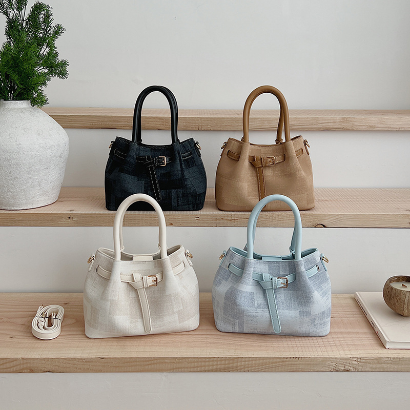 Ženska mala plisirana bucket torba od PU kože, crossbody