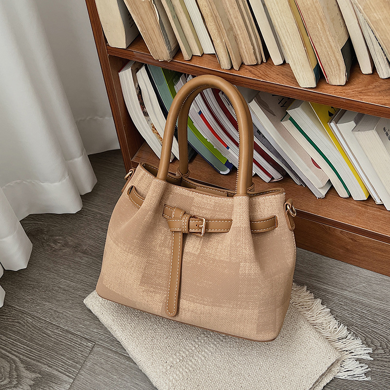 Ženska mala plisirana bucket torba od PU kože, crossbody