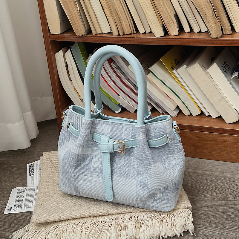 Ženska mala plisirana bucket torba od PU kože, crossbody