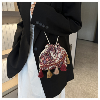 Ženska etno torbica s resicama, mini veličine, za mobitel, crossbody, retro stil