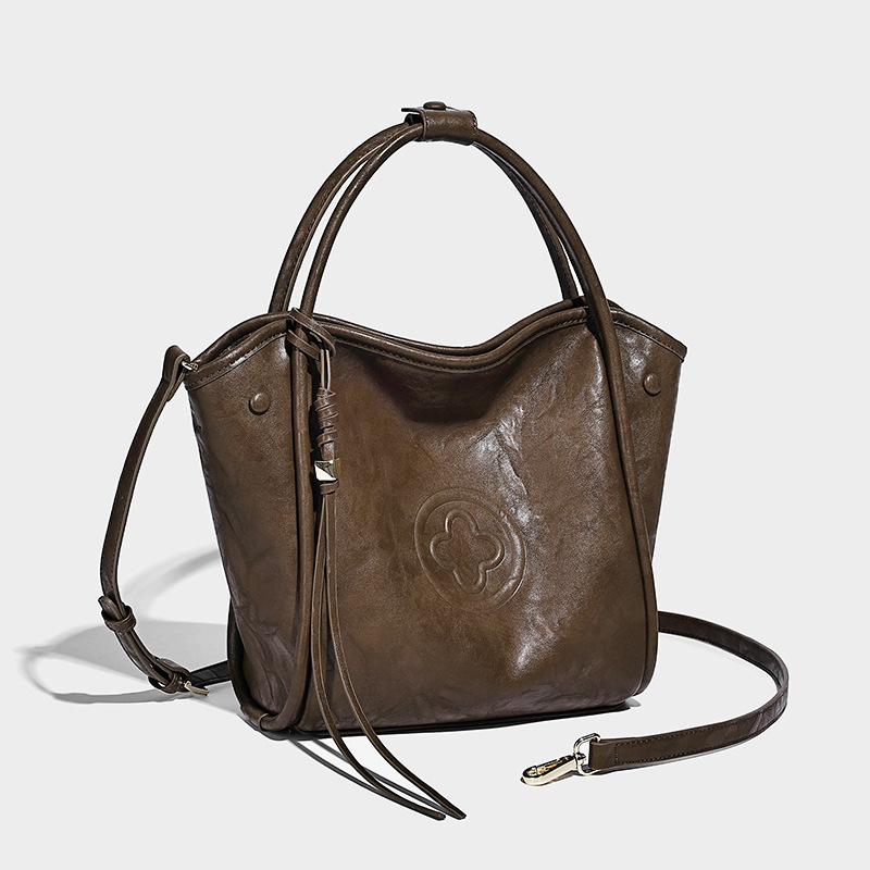 Torba u stilu košare za povrće s resama, crossbody torba za žene, s velikim kapacitetom, bucket stil, model 2025