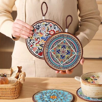 Tăviță ceramică izolatoare pentru caserolă, rezistentă la temperaturi înalte, anti-alunecare, pentru masă, personalizabilă
