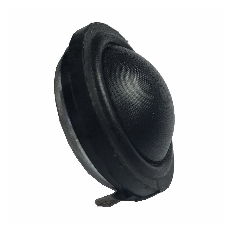 37 mm visokotonac s membranom od svile, 4 Ω, 15 W, neodimijski magnet, ugrađena zvučno-apsorbirajuća pamučna izolacija, 1,5-inčni visokotonac