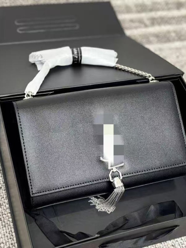 Yangshulin torba od prave kože, moderna crossbody torba s resicama, srednje veličine, kozmetička torbica uključena