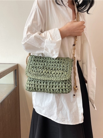 Ženska četvrtasta torbica od slame, retro stil za plažu i odmor, pleteni rameni crossbody, 26 cm, novi model