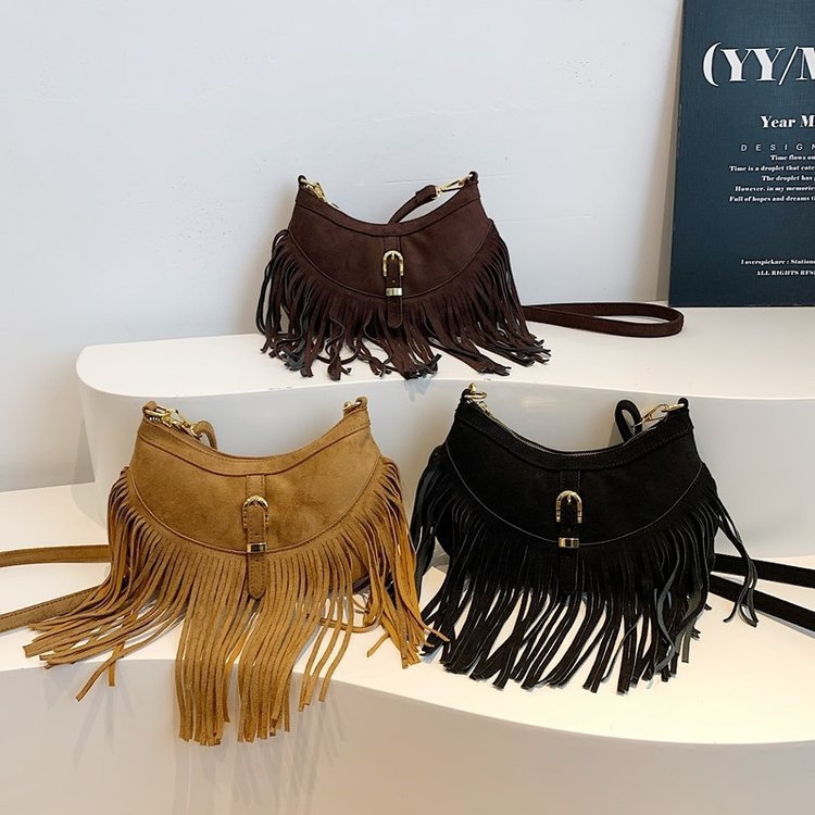 Ženska torba s resicama u američkom retro stilu, PU koža, mala crossbody torba, etnički stil, jesen-zima 2025