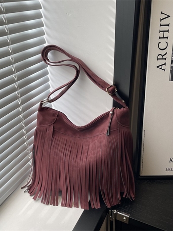 Boemska torbica s resicama, velika kapaciteta, ramenska ili crossbody torba, jesen 2025, svestrana ženska torba