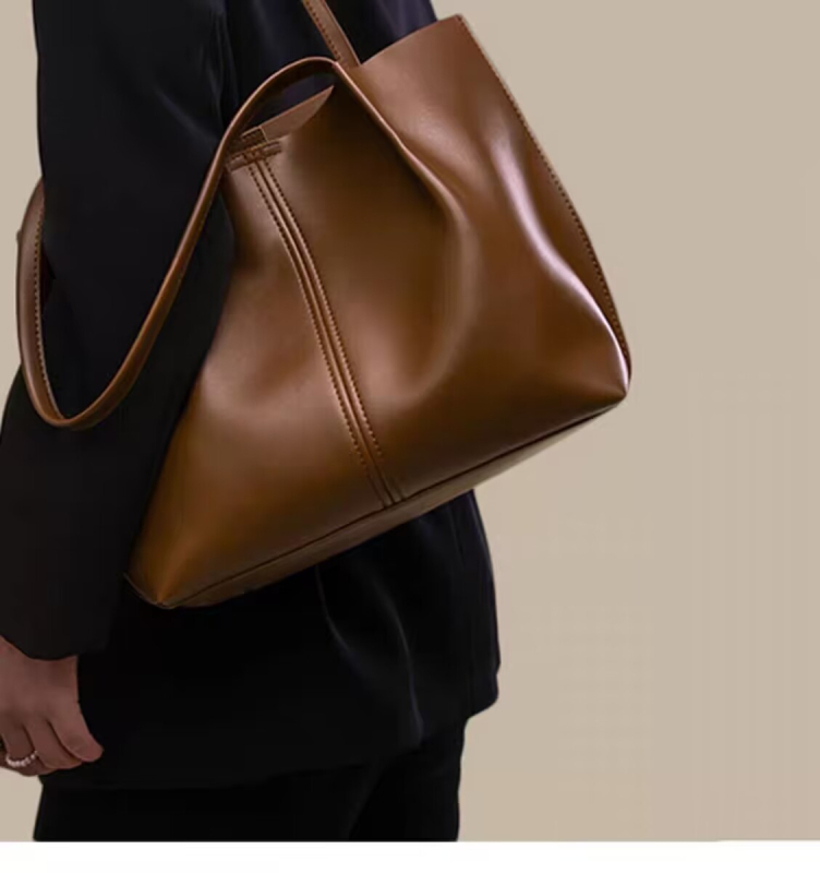 Torba za ramena tote s velikim kapacitetom, 2024 nova studentska torba, korejski stil