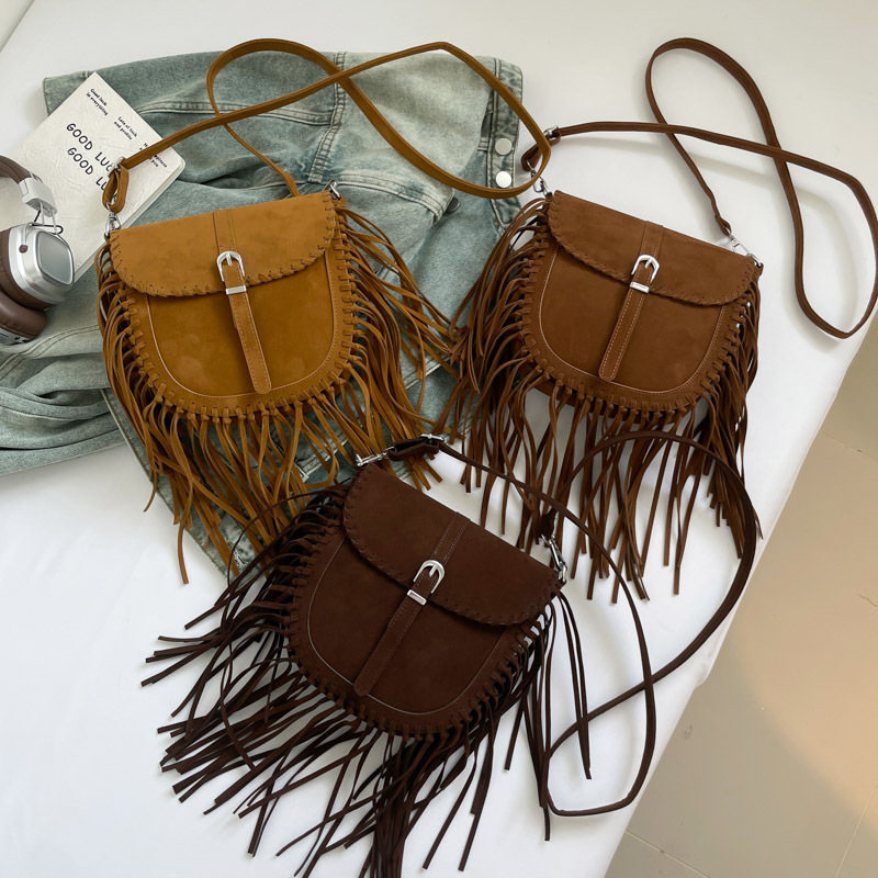 Mala PU kožna crossbody torbica s resicama, mat završni sloj, ženstveni retro stil