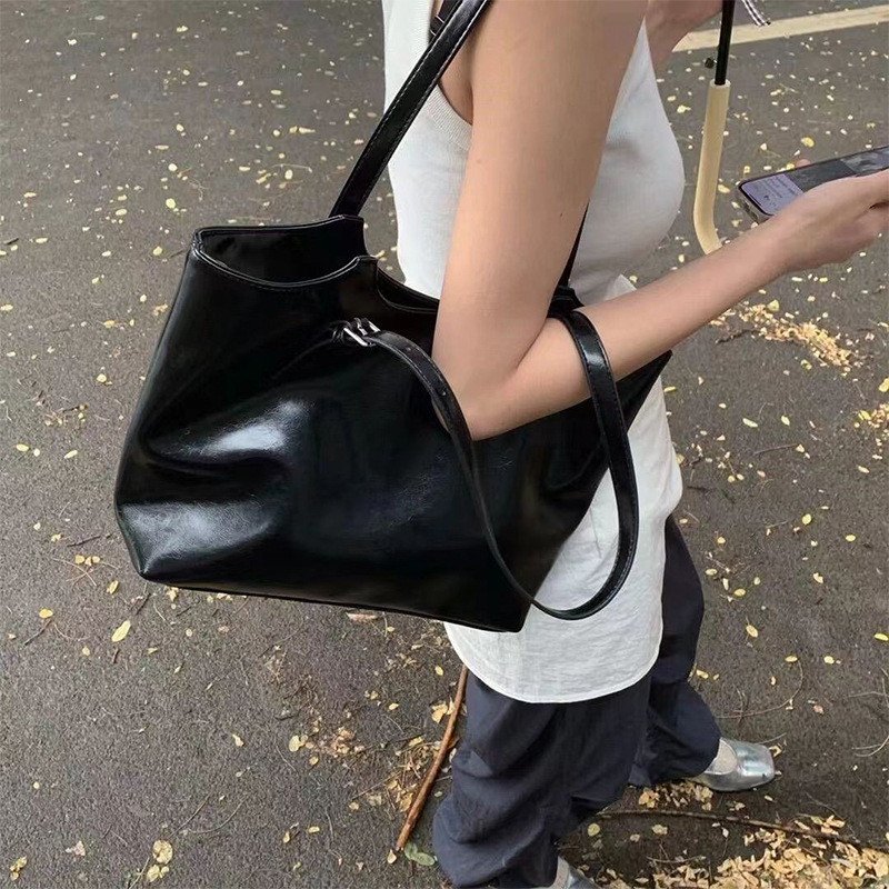 Ženska tote torba velike kapacitete | 2025 nova moda gradska svakodnevna torba | vrhunska kvaliteta, svestrana