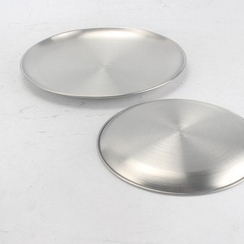 Capac din oțel inoxidabil placat cu aur pentru plăci metalice de stil occidental, cu partea superioară rotunjită și încovoiată, capac înalt, 12–32 cm, Rongfeng.