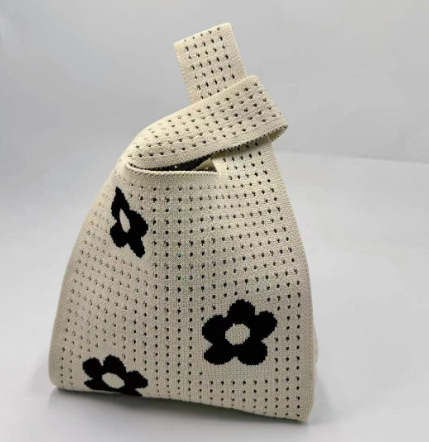 Ženska pletena crossbody torba, mala, originalni dizajn za proljeće i jesen
