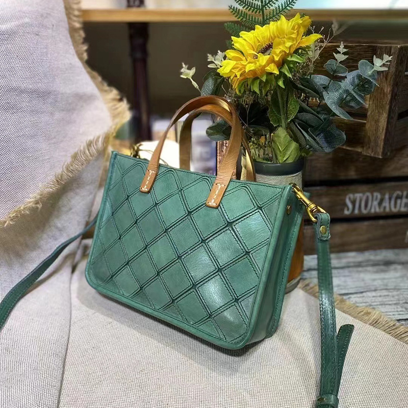 Ženska torbica od vrhunske kravlje kože s geometrijskim panelima — mala kvadratna retro tote torba, horizontalni crossbody
