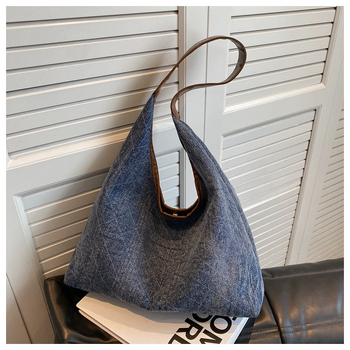 Restandrecreation Retro denim torba za ramena, velika kapaciteta, tote bucket stil za žene