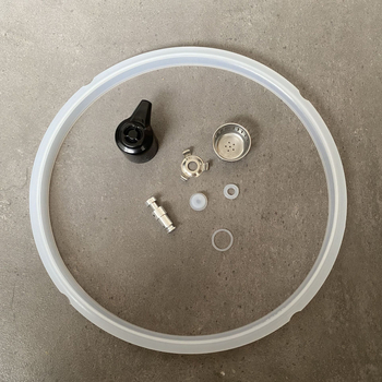 Set de 8 piese accesorii pentru oală electrică sub presiune: inel de etanșare, supapă de evacuare, dop cu plasă, supapă plutitoare