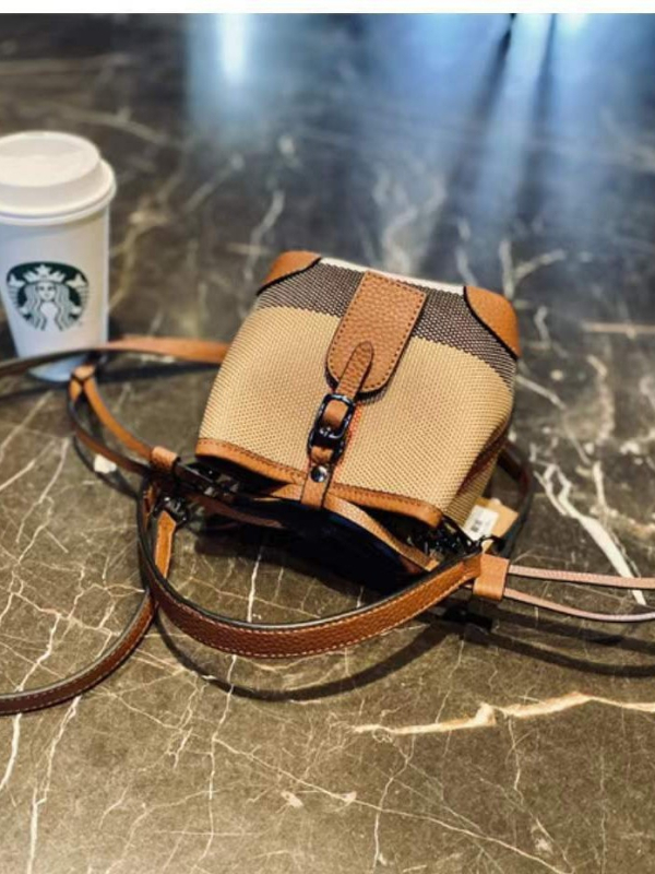 Ženska platnena torba tip bucket od platna, proljetno 2025 izdanje, srednja veličina, dvostruki remeni, nošenje na rame ili crossbody, elegantan izgled