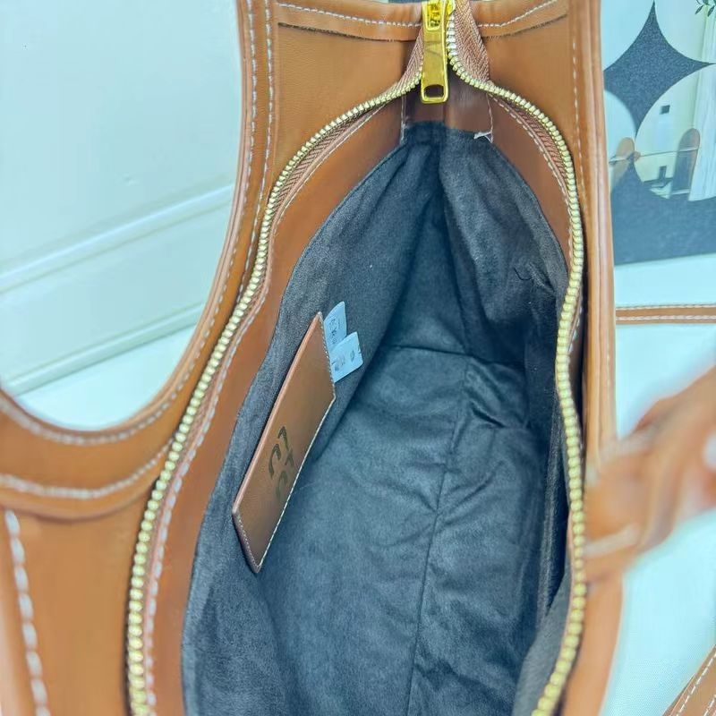 Nova moderna torba s kontrastnim bojama, velika kapaciteta za svakodnevnu upotrebu — bucket bag stil s jednim remenom