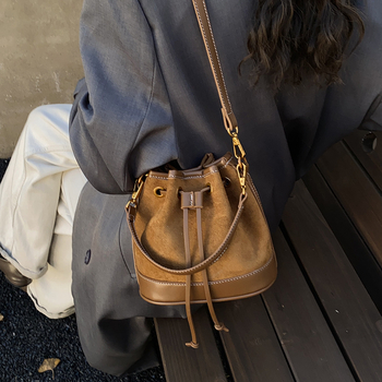 Patchwork torbica za žene, bucket bag u korejskom stilu, retro 2025