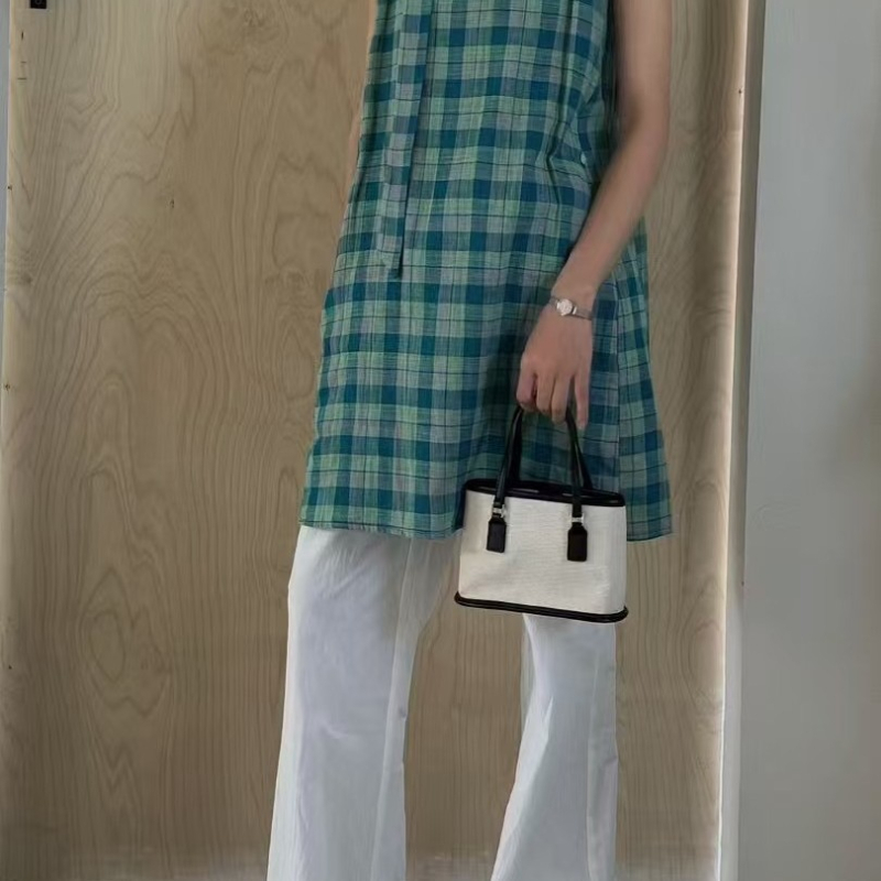 FOLNUA Torbica od prave kože nubuk ovčje, mini crossbody bucket bag, mala veličina, proljeće 2025