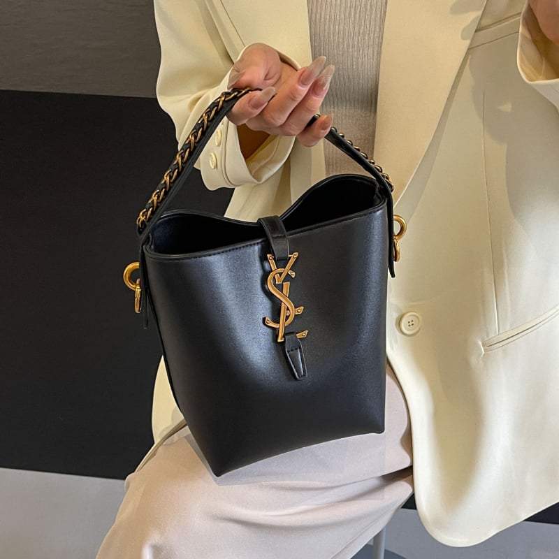Ženska bucket torba s lancem, lagan luksuzan dizajn Yangshulin, za rameno i crossbody