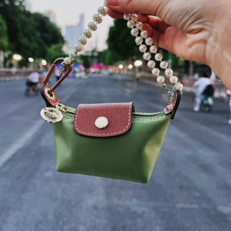 Sárkány mintás, színblokkokkal készült mini dumpling táska, francia divat stílusú, nylon‑bőr kombináció, kis pénztárca érmékhez, fülhallgatóhoz, rúzshoz és kulcsokhoz