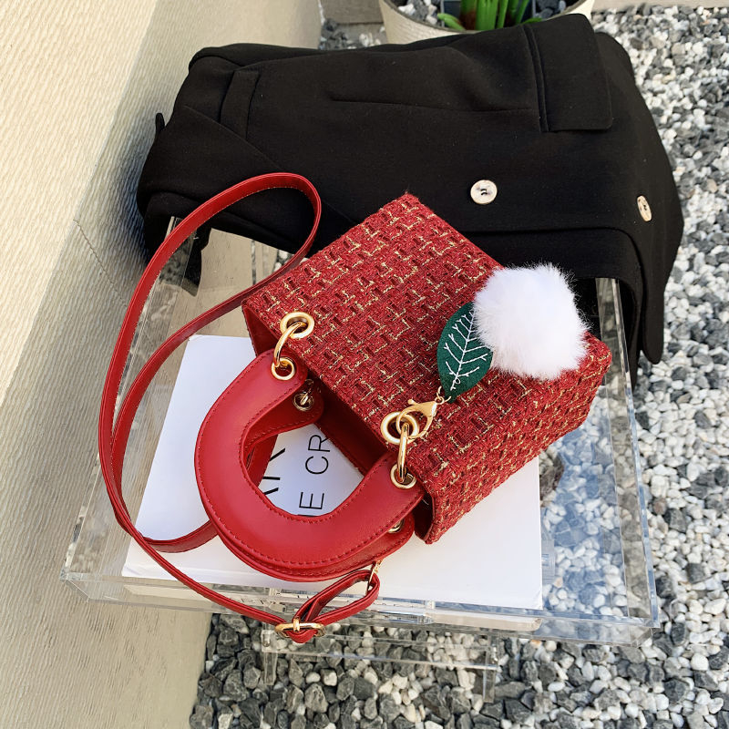 Mini ženska crossbody torba, proljeće-ljeto 2025, stil Princeza Diana, tijelo od poliestera, podstava od vune