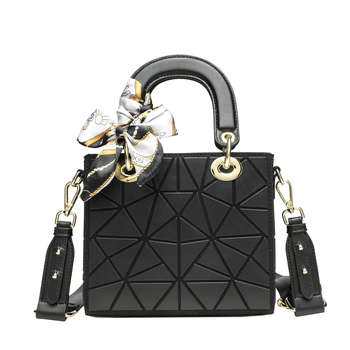 Daffy torba, inspirirana japansko-korejskim stilom, limitirano izdanje 2024., mala elegantna crossbody torba s geometrijskim dijamantnim uzorkom