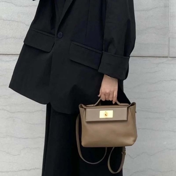 Ženska torbica Kelly Mini, 2022 novi model, gornji sloj teleće kože, dumpling torba, krilni dizajn, nosi se na ruci ili preko ramena