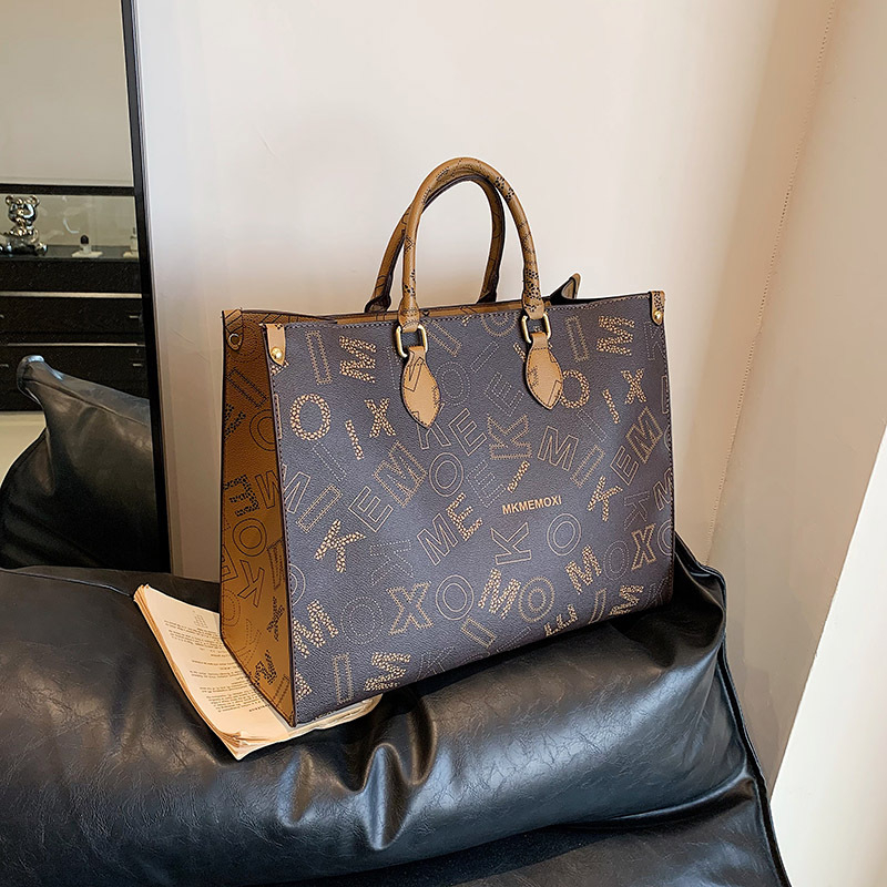 Ženska PU tote torba s velikim kapacitetom, vintage floralni uzorak, za svakodnevnu uporabu, Zima 2024