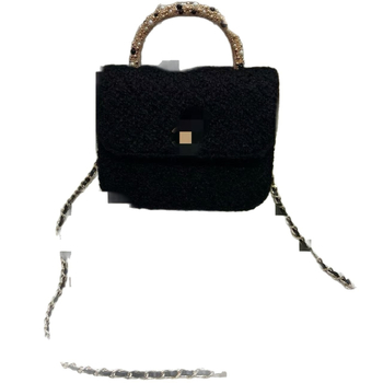 Ženska torbica s romboidnim uzorkom i preklopom, od prave kože, lančani remen, mala veličina, nosi se na rame ili kao crossbody
