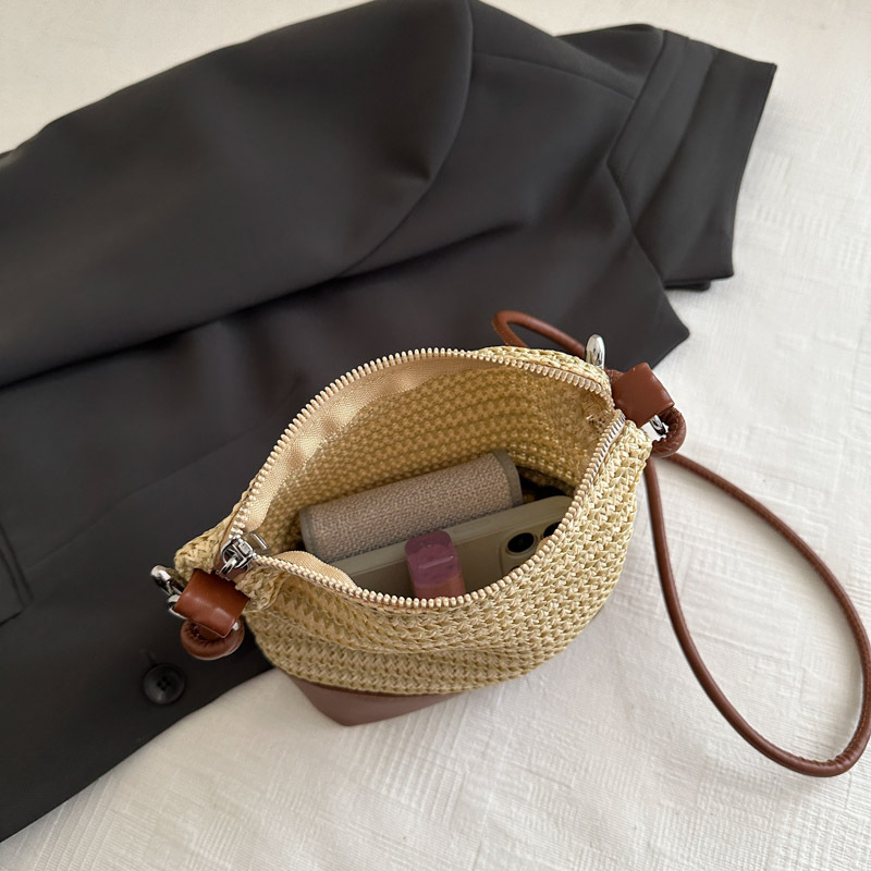 Ženska ručno pletena torbica od slame, mala veličina, crossbody, casual i svestrana, za plažu