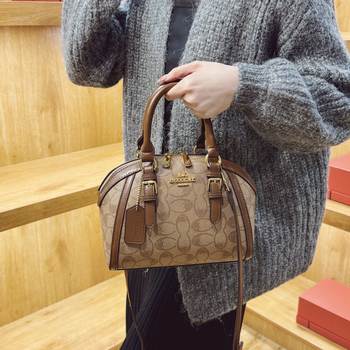 Ženska torba u obliku školjke, 2026 novi model, vintage stil, elegantan print, crossbody torba