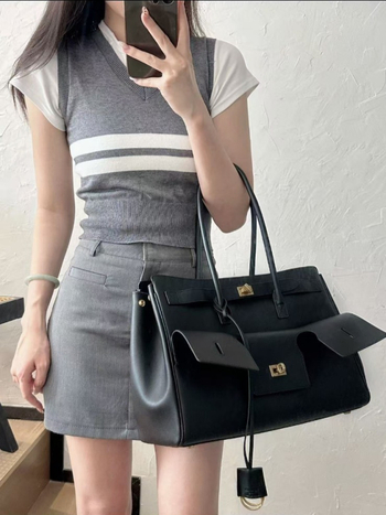 BelAir unisex torba za motocikl — minimalistička i elegantna tote torba za svakodnevnu upotrebu s dizajnom krila