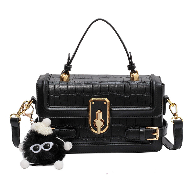 Moderna crossbody torba, mala kvadratnog oblika, za svakodnevnu upotrebu