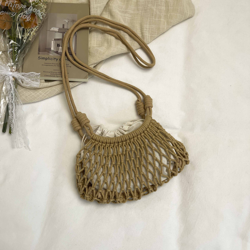 2026 inspirirana korejskim stilom pletena slamnata torbica za žene, preko ramena ili crossbody, mala kvadratna torbica za plažu