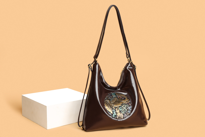 Ženska torba Sandy Kangaroo - novi model, visoka moda, velika zapremina, torba preko ramena i crossbody