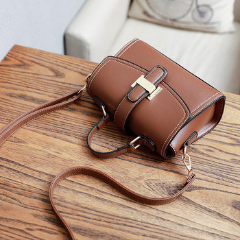 Női crossbody táska ősz-télre, Mori retro stílus, kis válltáska