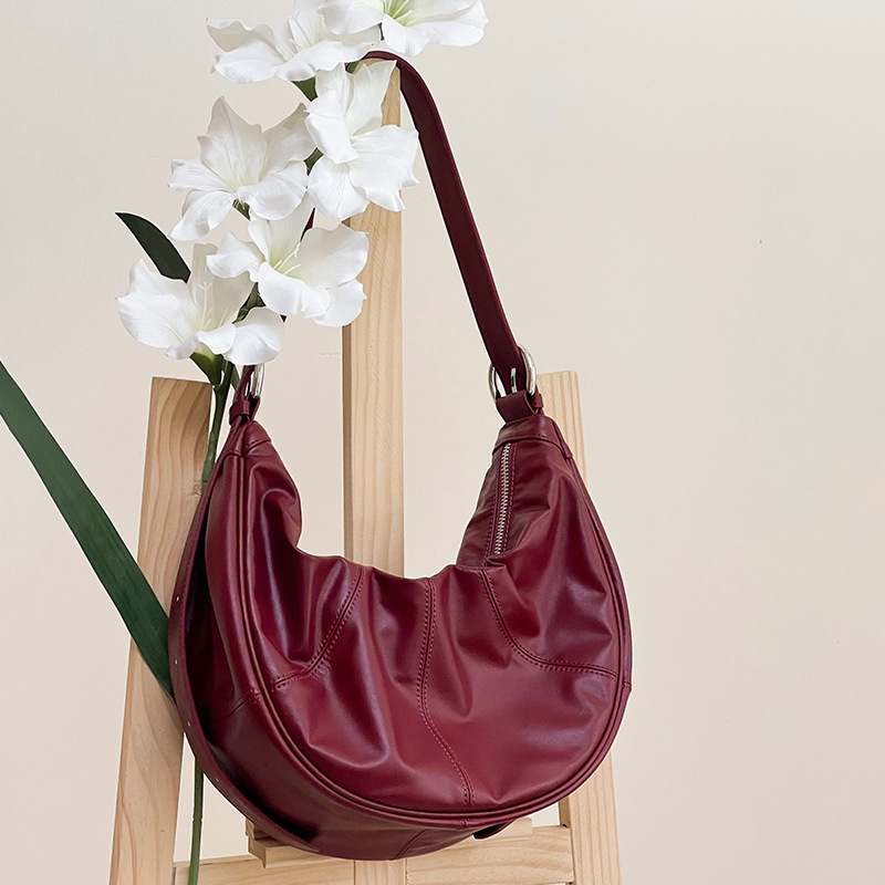 Ženska torba od prave kože s motivom oblaka, nišni dizajn, veliki kapacitet, crossbody torba