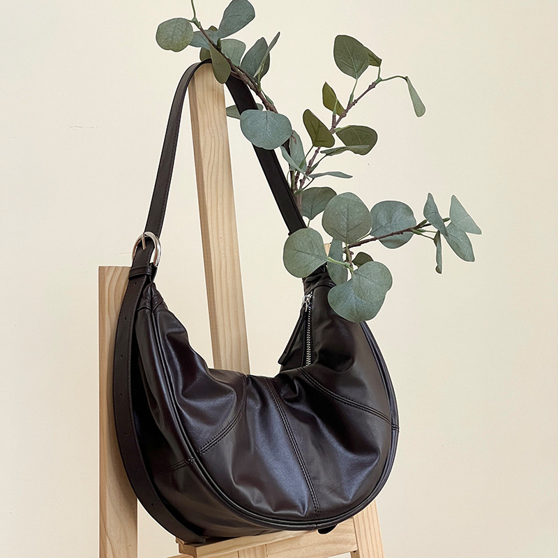 Ženska torba od prave kože s motivom oblaka, nišni dizajn, veliki kapacitet, crossbody torba