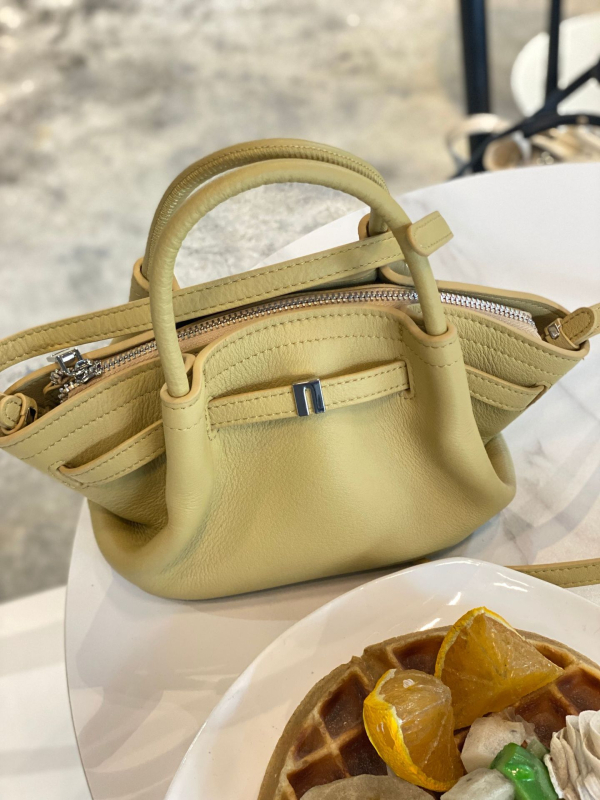 Damska torbica od prve sloje govedje kože — krilata tote torba, proljeće-ljeto 2025, za rame ili crossbody