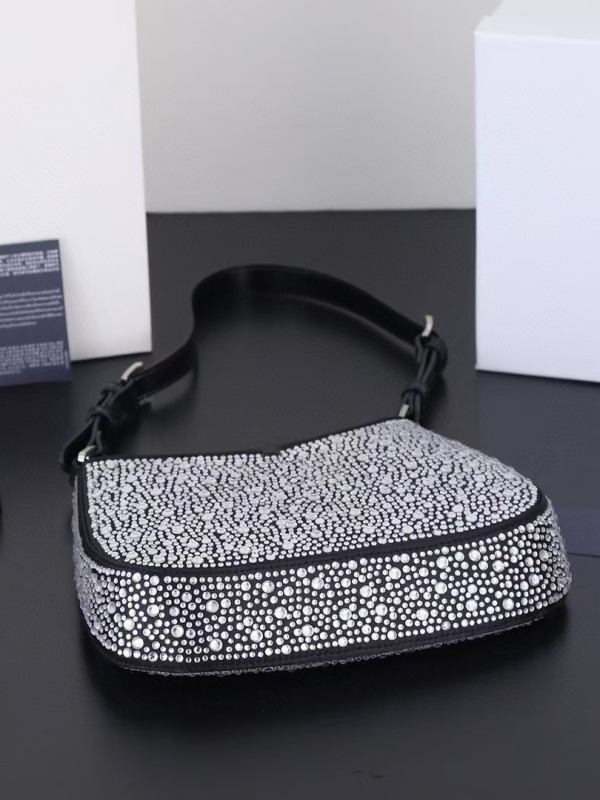 Ženska torbica od prave kože s kristalima, sedla stil, preko ramena ili crossbody, 2025 proljeće-ljeto