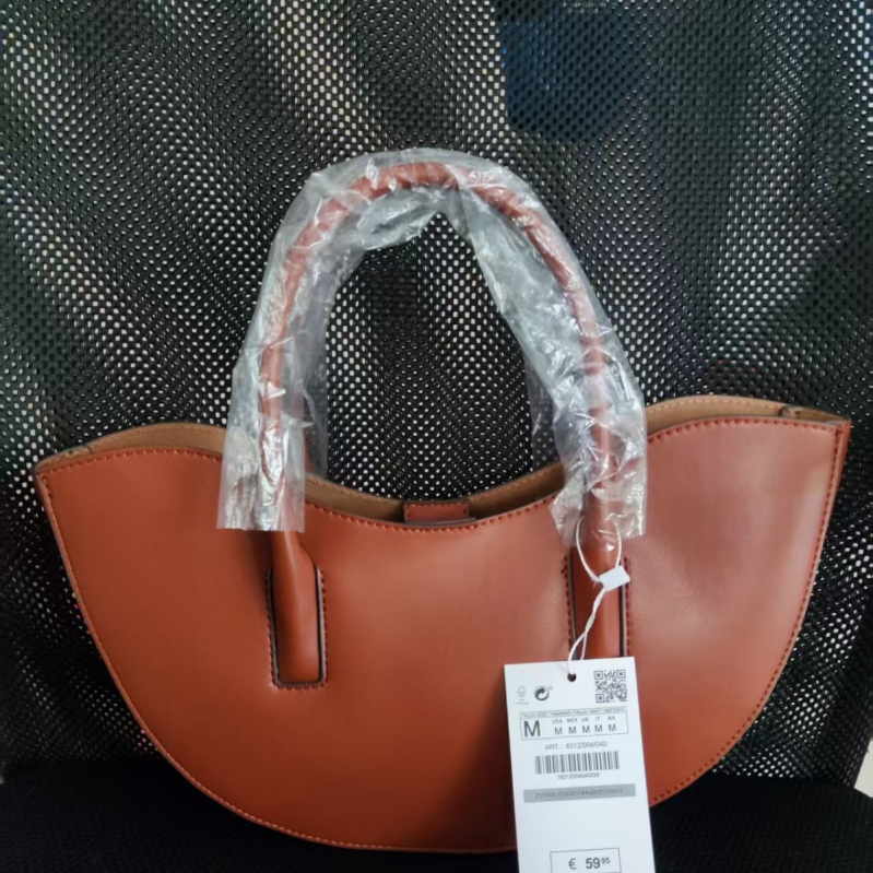 Ovalna PU tote torba, magnetsko zatvaranje, košarasti oblik, bez podstave, džep za telefon, svakodnevna upotreba