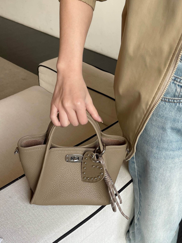 Korejskog stila, koža prvog sloja, torbica u obliku krila, kožna torba za rame i crossbody