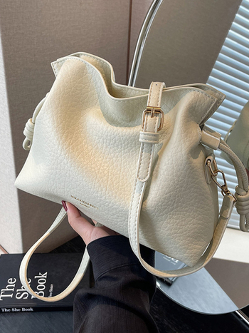 Nova retro ženska mala crossbody bucket torba s plisiranom teksturom oblaka, nišna kvaliteta za jesen-zimu